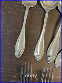 Oneida Community Heiress Stainless 12 Piece Serving Utensils 12 Soup Spoons