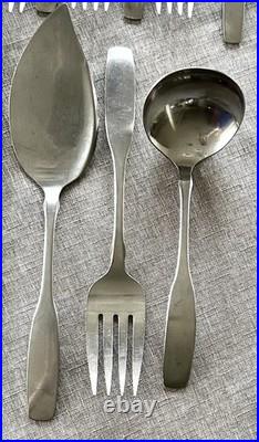 Oneida Community Paul Revere II Stainless Flatware 66 Pc Set Glossy USA