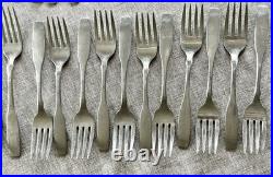Oneida Community Paul Revere II Stainless Flatware 66 Pc Set Glossy USA