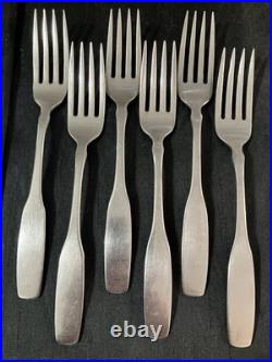 Oneida Community Paul Revere Stainless Flatware Service For 12