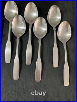 Oneida Community Paul Revere Stainless Flatware Service For 12