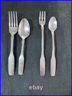 Oneida Community Paul Revere Stainless Flatware Service For 12
