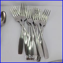 Oneida Community Paul Revere Stainless Knives Forks Spoons Kn1ves Srvg 90 PCS