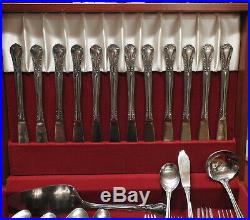 Oneida Community Plantation Stainless Flatware 82 Pieces With Case And Serving