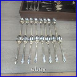 Oneida Community Repose Stainless Flatware 86 Pieces With Chest Tarnish