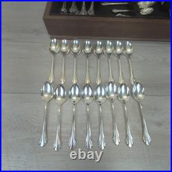 Oneida Community Repose Stainless Flatware 86 Pieces With Chest Tarnish