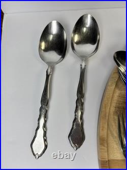Oneida Community Satinique Stainless Flatware 34 Pieces Service For 6