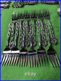 Oneida Community Stainless Chandelier 77 Pieces Flatware & Serving Set Lot