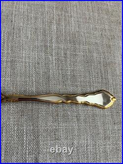 Oneida Community Stainless Flatware GOLDEN ROYAL CHIPPENDALE 20 Piece Service 4