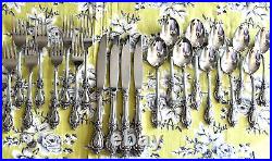 Oneida Community Stainless Flatware LOUISIANA 23 Piece Service for 4 withExtra T's