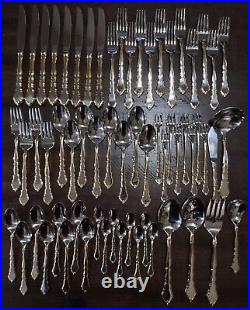 Oneida Community Stainless GOLDEN ROYAL CHIPPENDALE 62 Piece Set