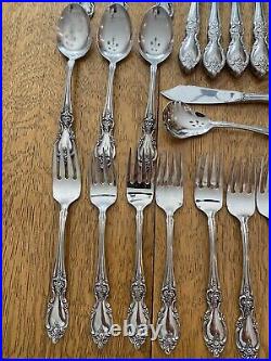 Oneida Community Stainless LOUISIANA Flatware Forks Knives Spoons Lot 44 Pieces