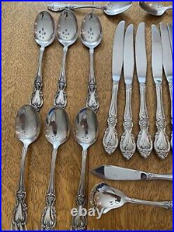 Oneida Community Stainless LOUISIANA Flatware Forks Knives Spoons Lot 44 Pieces