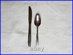 Oneida Community Twin Star Atomic stainless flatware, great condition, 54 piece