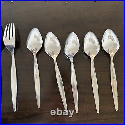 Oneida Community VENETIA Stainless Flatware Serrated Steak Knives Forks Spoons