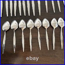 Oneida Community VENETIA Stainless Flatware Serrated Steak Knives Forks Spoons