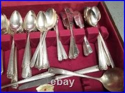 Oneida Community silver plated Stainless Double Acorn Flatware 75+ Piece Set? 
