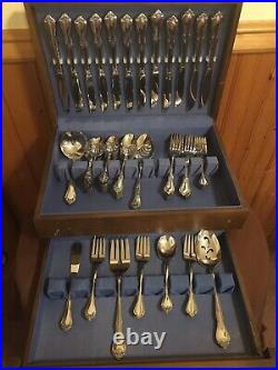 Oneida Craft Deluxe Stainless Steel Flatware True Rose Stainless 72 pieces