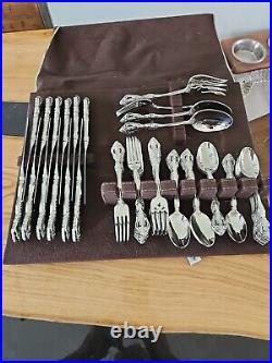 Oneida Cube Michelangelo 18/10 Stainless Flatware Service for 12 + Serving 64 Pc