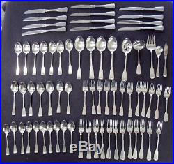 Oneida Cube Stainless American Colonial Flatware Set in Naken Chest 69 Pieces