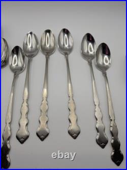 Oneida DISTINCTION DELUXE STAINLESS Valerie Pattern 11 Full Settings 76 Pieces