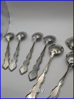 Oneida DISTINCTION DELUXE STAINLESS Valerie Pattern 11 Full Settings 76 Pieces