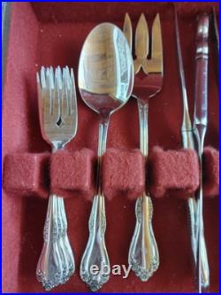 Oneida DOVER STYLE Stainless flatware set of 35 Includes serving spoon and fork