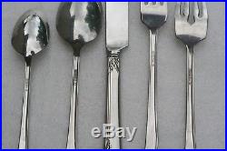 Oneida Damask Rose Stainless Flatware 64 Pieces 12 Place Settings Cube Mark