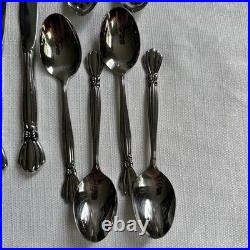 Oneida Deluxe ALEXIS 20 Piece Service for 4 Glossy Stainless Flatware