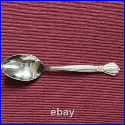 Oneida Deluxe ALEXIS 5 Piece Place Setting Glossy Stainless Flatware Replacement