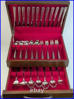 Oneida Deluxe CHERIE 80 Pc Flatware Set Stainless Service for 12 Oneida Deluxe CHERIE 80 Pc Flatware Set Stainless Service for 12