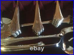 Oneida Deluxe Stainless Flatware Anticipation Pattern 51 Pcs with Original Box