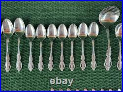 Oneida Deluxe Stainless Flatware Monte Carlo Spoon Fork Knife Serving 72 Pieces Oneida Deluxe Stainless Flatware Monte Carlo Spoon Fork Knife Serving 72 Pieces