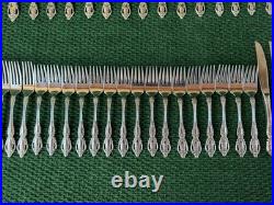 Oneida Deluxe Stainless Flatware Monte Carlo Spoon Fork Knife Serving 72 Pieces