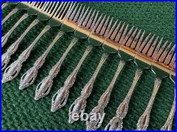 Oneida Deluxe Stainless Flatware Monte Carlo Spoon Fork Knife Serving 72 Pieces
