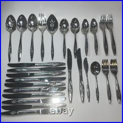 Oneida Deluxe Stainless Lasting Rose Flatware 78 Pieces Service for 12 Vintage