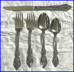 Oneida Deluxe Stainless MONTE CARLO Silverware Set Serving for 8, 40 total