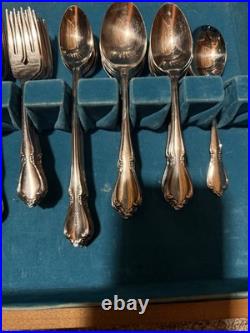 Oneida Deluxe Stainless Replacement Flatware Set with Medium Brown Wooden Case