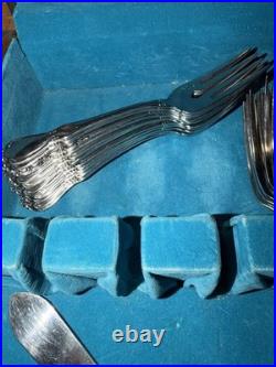 Oneida Deluxe Stainless Replacement Flatware Set with Medium Brown Wooden Case