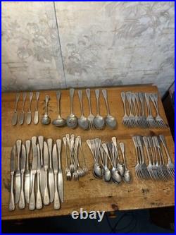 Oneida Deluxe Village Burnished Stainless Flatware Matches Pfaltzgraff 75 Pcs