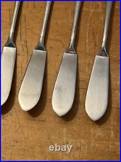 Oneida Deluxe Village Burnished Stainless Flatware Matches Pfaltzgraff 75 Pcs