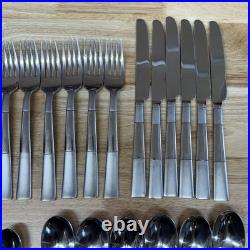 Oneida Echo Stainless Steel Silverware Flatware 30pcs Forks Spoons Service For 6