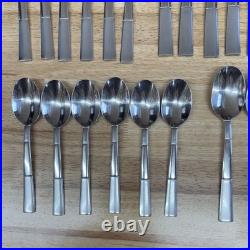 Oneida Echo Stainless Steel Silverware Flatware 30pcs Forks Spoons Service For 6