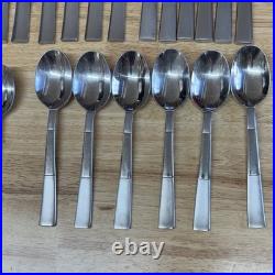Oneida Echo Stainless Steel Silverware Flatware 30pcs Forks Spoons Service For 6