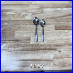 Oneida Echo Stainless Steel Silverware Flatware 30pcs Forks Spoons Service For 6