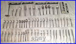 Oneida Forte Heirloom collection 61 pieces