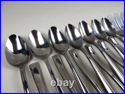 Oneida GLOSSY LINCOLN 18/0 Stainless Steel Silverware Flatware Set of 74pc