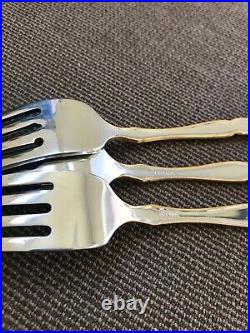 Oneida GOLDEN ROYAL CHIPPENDALE Stainless Flatware Gold 1 place setting+ EUC