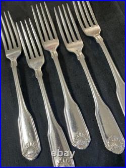 Oneida Heirloom Silver Shell Stainless Flatware (Cubed)