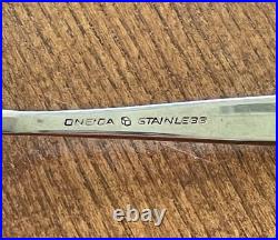 Oneida Heirloom Will O Wisps Stainless Flatware Set 38 Pc Cube Mark USA